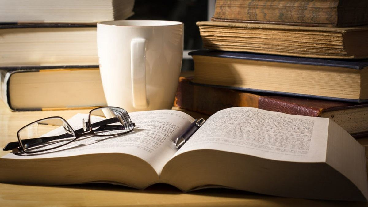 تأثیر کتابخوانی بر رشد فردی و موفقیت
